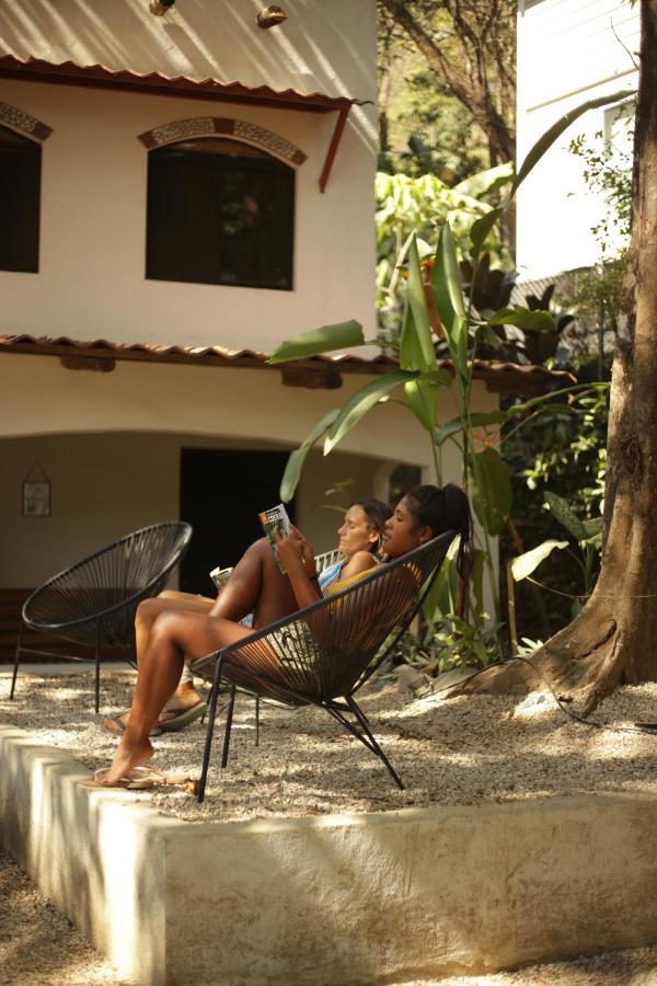 Believe Surf & Yoga Lodge Santa Teresa Playa Santa Teresa  Exterior photo